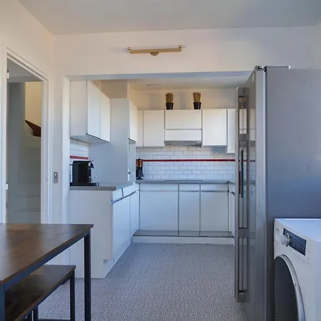 Spacieux T4, Elegant ,paris ,disney, Jardin * Chelles (Seine-et-Marne)